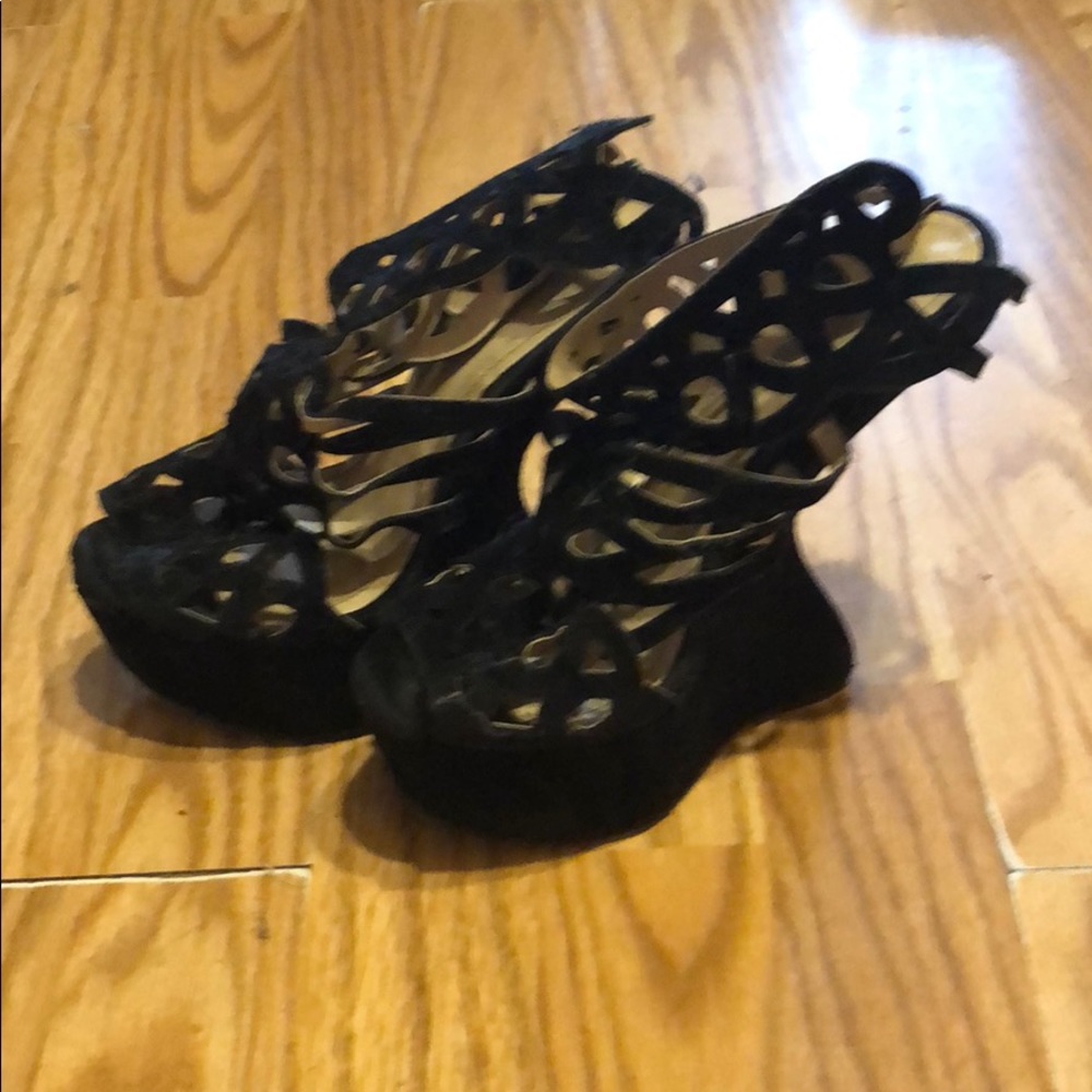 Heels without a heel